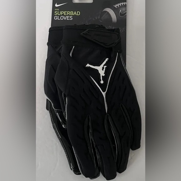 Nike Other - Nike Jordan Superbad Men’s Sticky Magnigrip Football Gloves Size XXL DM0049-091